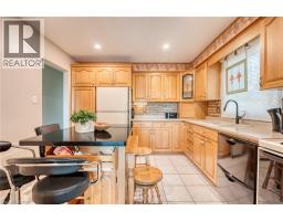 271 HALLER Crescent - 8