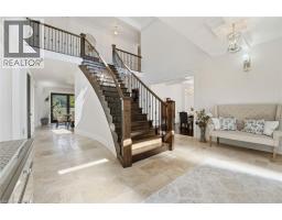 855 AVENUE Road - 10