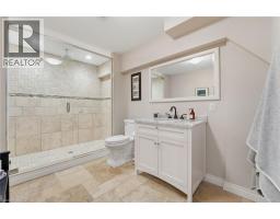 855 AVENUE Road - 45