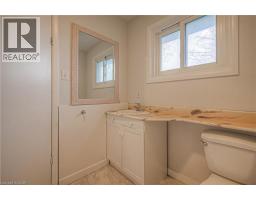 2300 FOUNTAIN Street N - 15