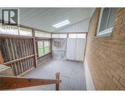 2300 FOUNTAIN Street N - 21