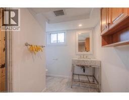 2300 FOUNTAIN Street N - 25