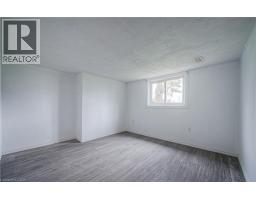 2300 FOUNTAIN Street N - 32