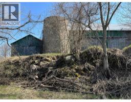 1457 97 REGIONAL Road - 25