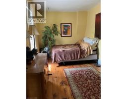 1457 97 REGIONAL Road - 40