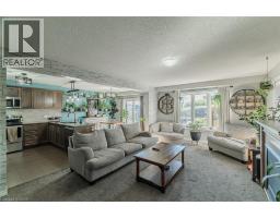 1384 CAEN Avenue - 6