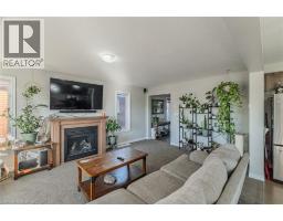 1384 CAEN Avenue - 7