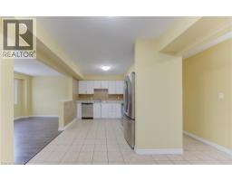 40 RED CLOVER Crescent - 14