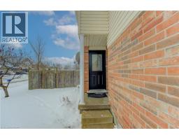 40 RED CLOVER Crescent - 4