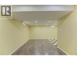 40 RED CLOVER Crescent - 41