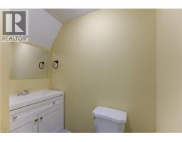 40 RED CLOVER Crescent - 47