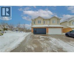 40 RED CLOVER Crescent - 5