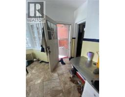 32 SIMEON Street - 27