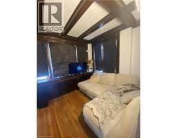 32 SIMEON Street - 34