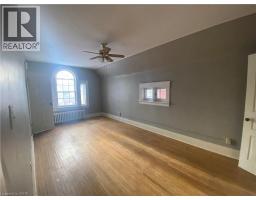 32 SIMEON Street - 6