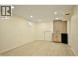 30 GRENADIER Road - 24