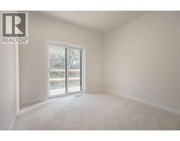 25 ISHERWOOD Avenue UnitNo. C036 - 13