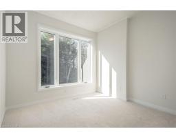 25 ISHERWOOD Avenue UnitNo. C036 - 15