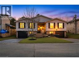 5 EQUESTRIAN Court - 1