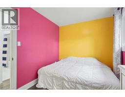 5 EQUESTRIAN Court - 14