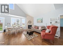 34 REGATTA Drive UnitNo. 89 - 11