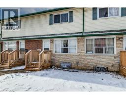 164 JANSEN Avenue UnitNo. 15 - 3