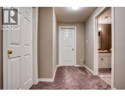 184 ROXTON Drive UnitNo. 16 - 37