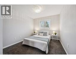 55 ENFIELD Drive - 30