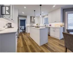 451 KNIGHTSBRIDGE Court - 19