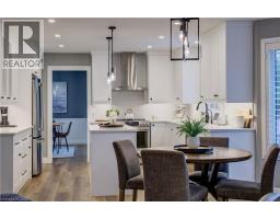 451 KNIGHTSBRIDGE Court - 22