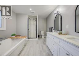 451 KNIGHTSBRIDGE Court - 35