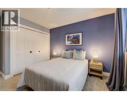 451 KNIGHTSBRIDGE Court - 39