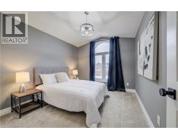 451 KNIGHTSBRIDGE Court - 40