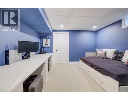 451 KNIGHTSBRIDGE Court - 45