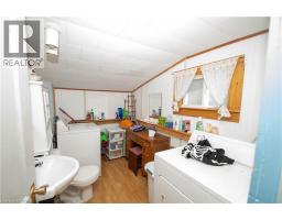 19 IMPERIAL Street - 20