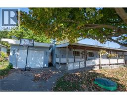 19 IMPERIAL Street - 25