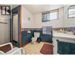 162 THE COUNTRY Way - 17