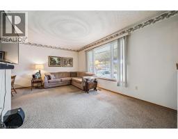 162 THE COUNTRY Way - 4