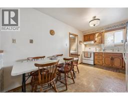 162 THE COUNTRY Way - 8