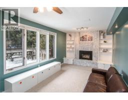 354 FORESTLAWN Road - 17