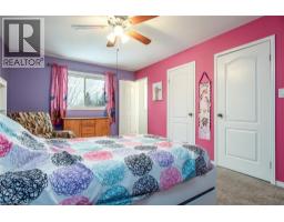 354 FORESTLAWN Road - 26