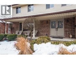 354 FORESTLAWN Road - 3