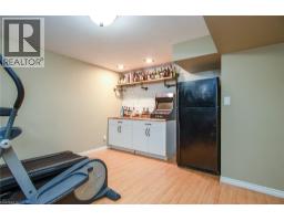 354 FORESTLAWN Road - 34