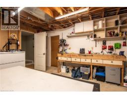 354 FORESTLAWN Road - 35