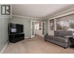 354 FORESTLAWN Road - 6