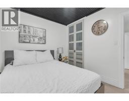 445 MOORE Street - 18