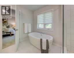 55 TULIP Crescent - 38