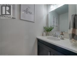 35 PEGGY Avenue - 13