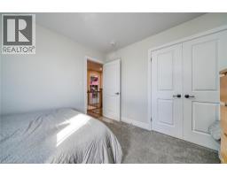 35 PEGGY Avenue - 33