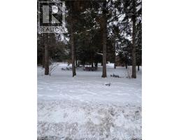 154 MCCALL Crescent - 2